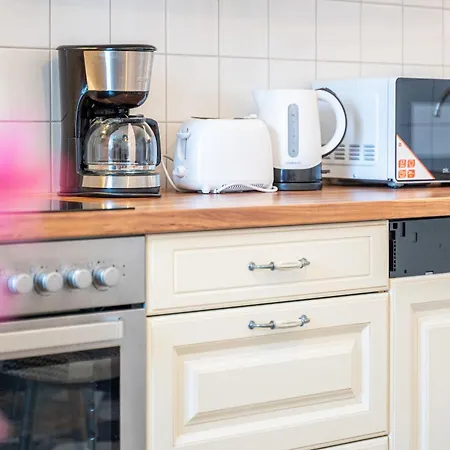 Deluxe - Mutters Apartment *